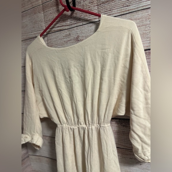 Cream V-Neck Gathered Waist Maxi Dress - Picture 7 of 8